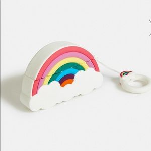 🪄✨🌈SOLD🍎🌈✨AirPods Pro Rainbow Case 🌈 NWT